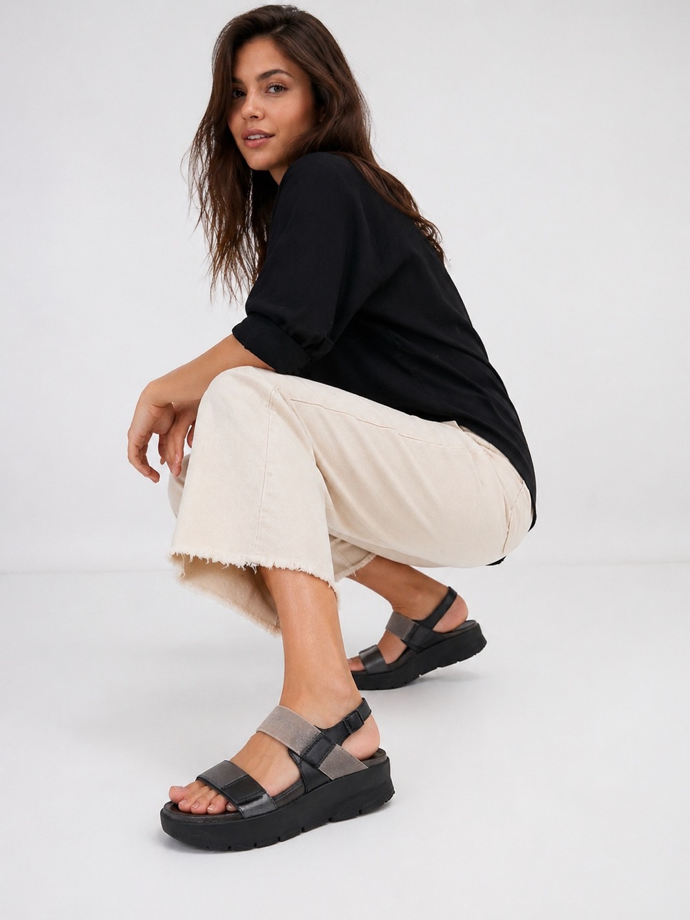 OTBT Nova Platform Sandals. Size 10